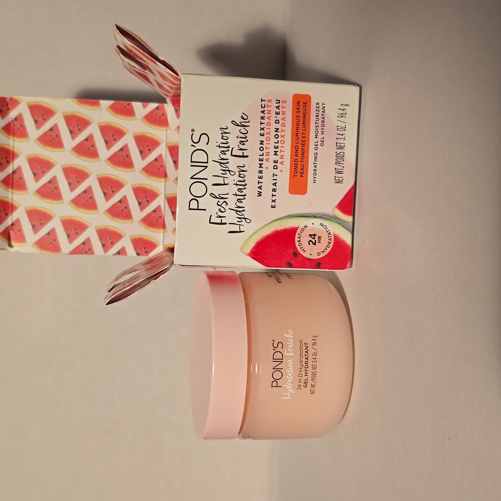 Fresh Hydration Gel Moisturizer - Pink
